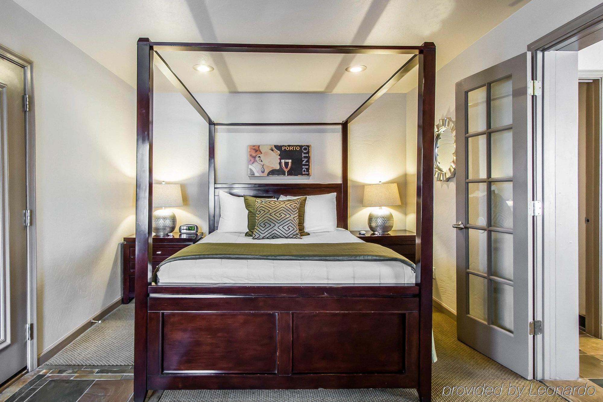 Rodeway Inn & Suites Williams Downtowner-Rte 66 ภายนอก รูปภาพ