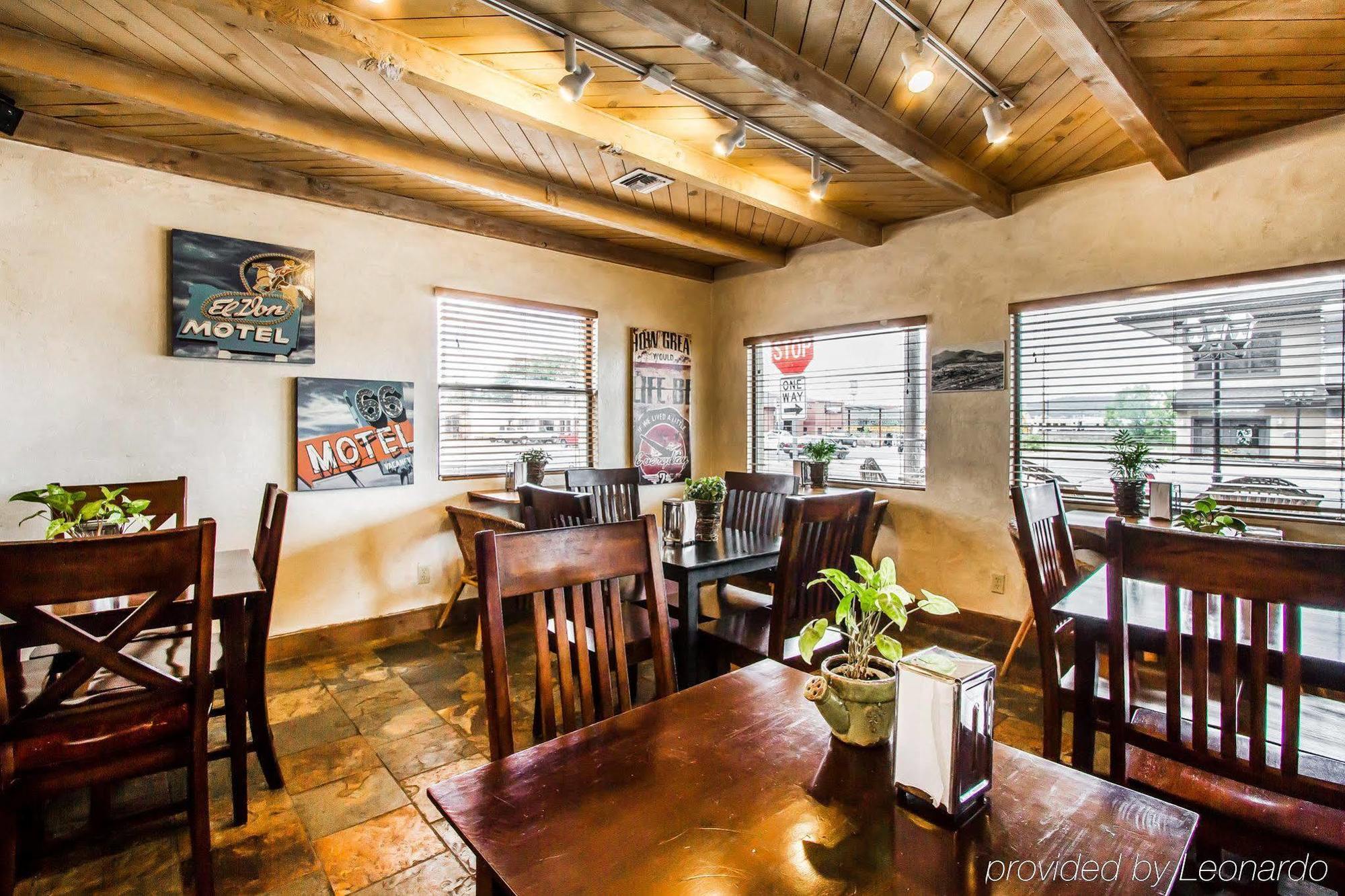 Rodeway Inn & Suites Williams Downtowner-Rte 66 ภายนอก รูปภาพ