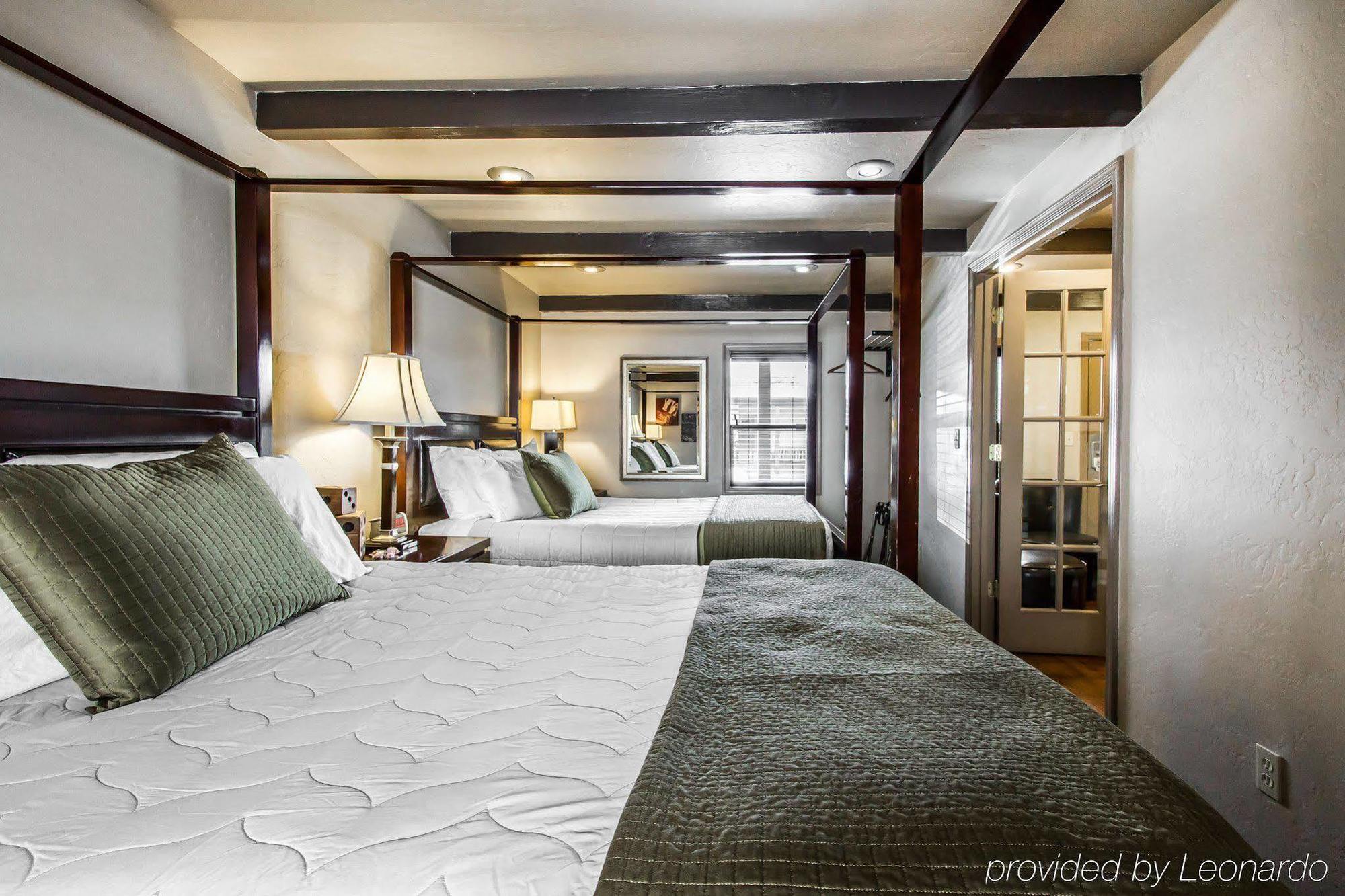 Rodeway Inn & Suites Williams Downtowner-Rte 66 ภายนอก รูปภาพ